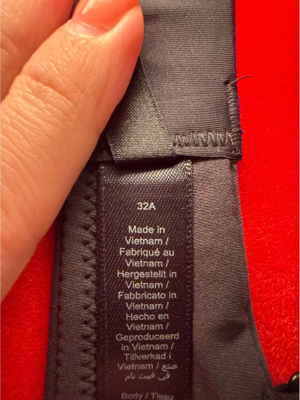 NWOT Skims Fits Everybody Unlined Demi Bra Color ONYX Size 32A